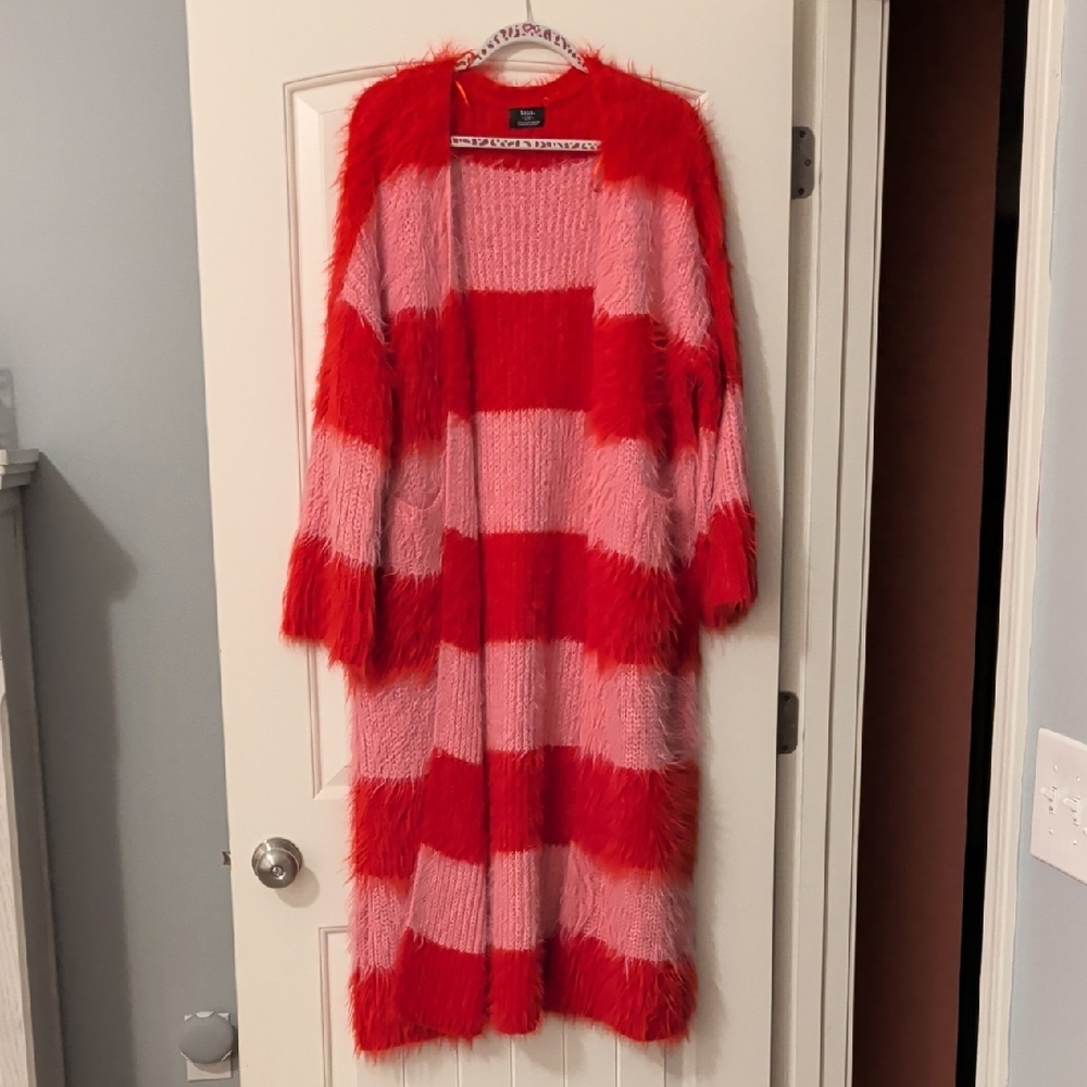 Dressed in LALA Fuzzy Open-Front Long Cardigan in Red and Pink